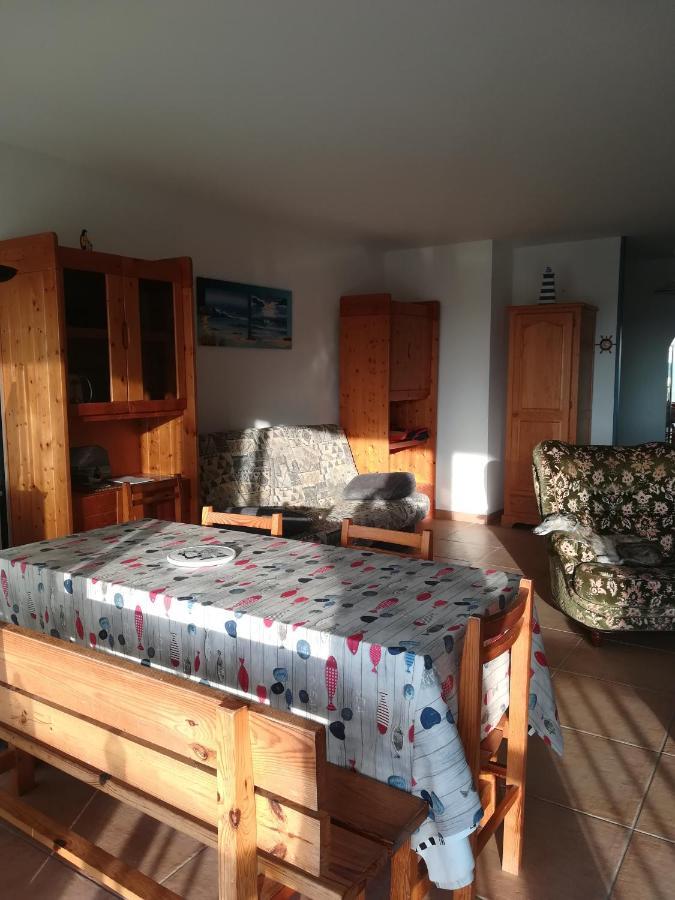 T2 balcon vue sur mer actuellement gênée par un échafaudage parking et entrée sécurisés tout à pied Quiberon Exterior foto